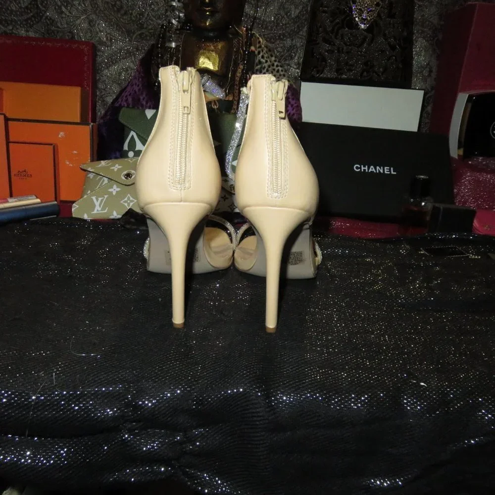 Alexxia Stiletto Ankle Strap Back Zip Heeled Sandals by Shoe Dazzle size 11 NWT